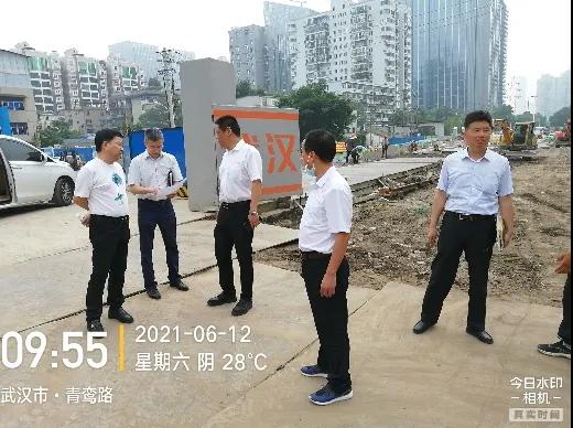 商務區(qū)集團領導端午期間深入地塊工地督導檢查創(chuàng)文創(chuàng)衛(wèi)整治工作